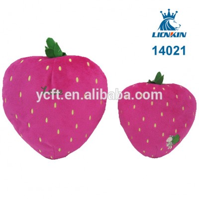 14021 strawberry shaped plush fruit cushion